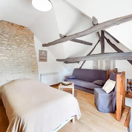 Maison Spacieuse Avec Piscine Et Vue Sur Jardin A Fourches