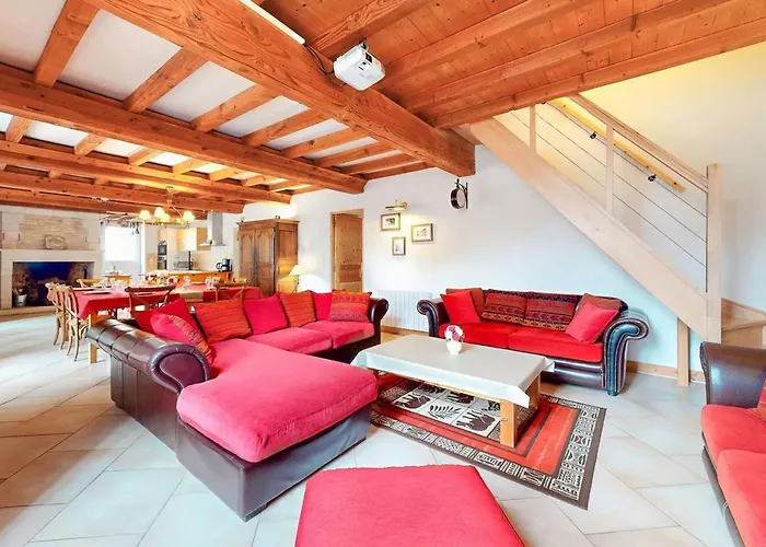 Сasa de vacaciones Maison Spacieuse Avec Piscine Et Vue Sur Jardin A