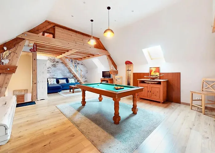 Сasa de vacaciones Maison Spacieuse Avec Piscine Et Vue Sur Jardin A Fourches